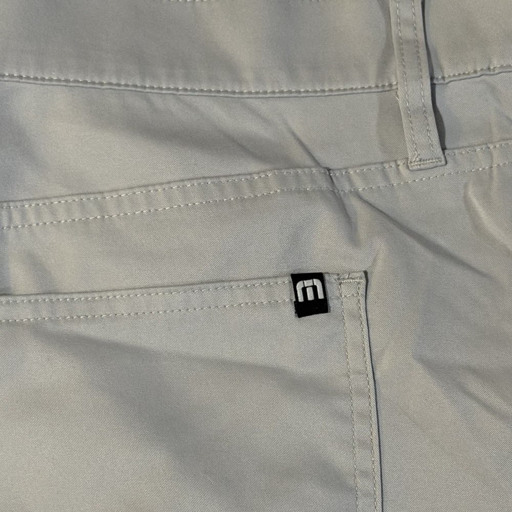 Travis Mathew Open To Close 2.0 Golf Pants Smoke Gray Men's Size 40 x 28 - Picture 7 of 9